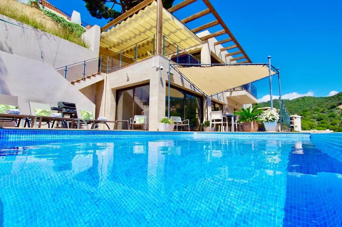 V&V Lloret- Villa Marie Luxury House With Air Conditioning Lloret de Mar